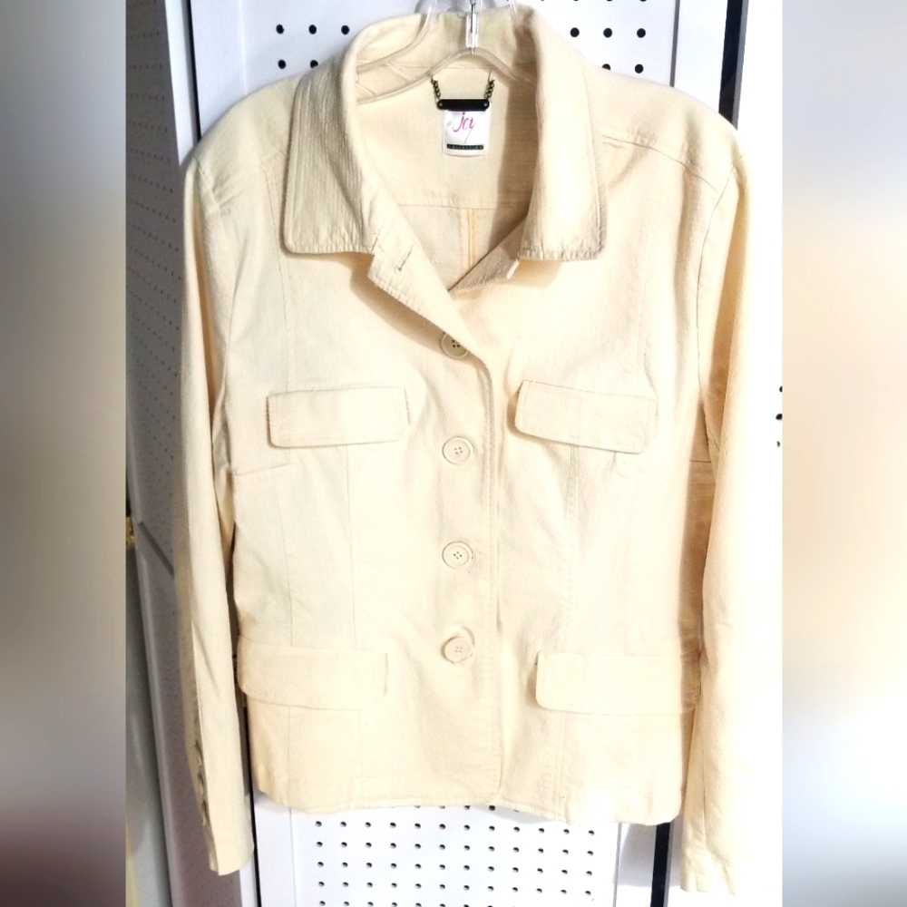 Weekender Joy Collection cream Blazer